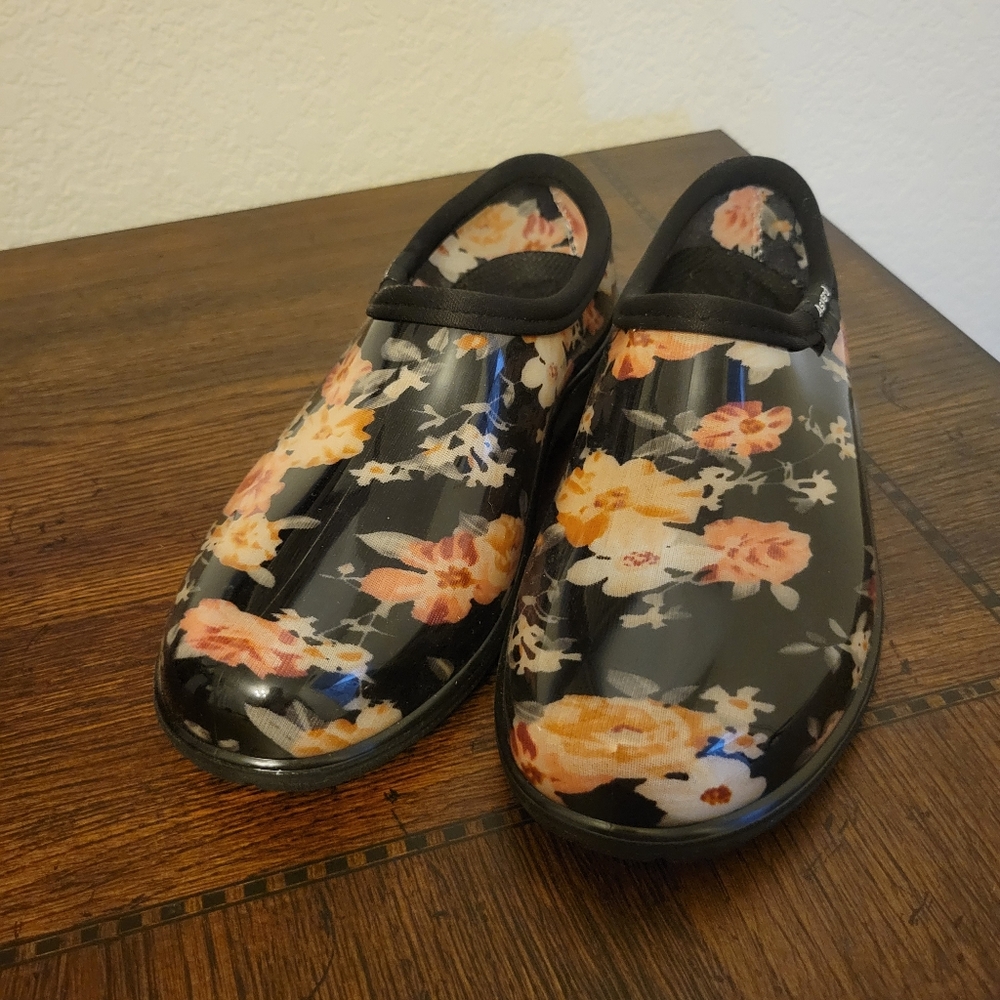 Asverd Women's Garden Clogs